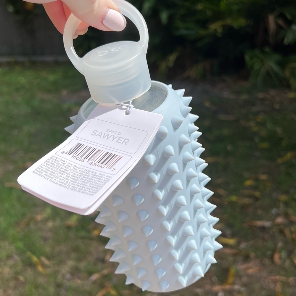 bkr Sawyer Little Spiked Glass Water Bottle Rare Blue 💙 BNWT